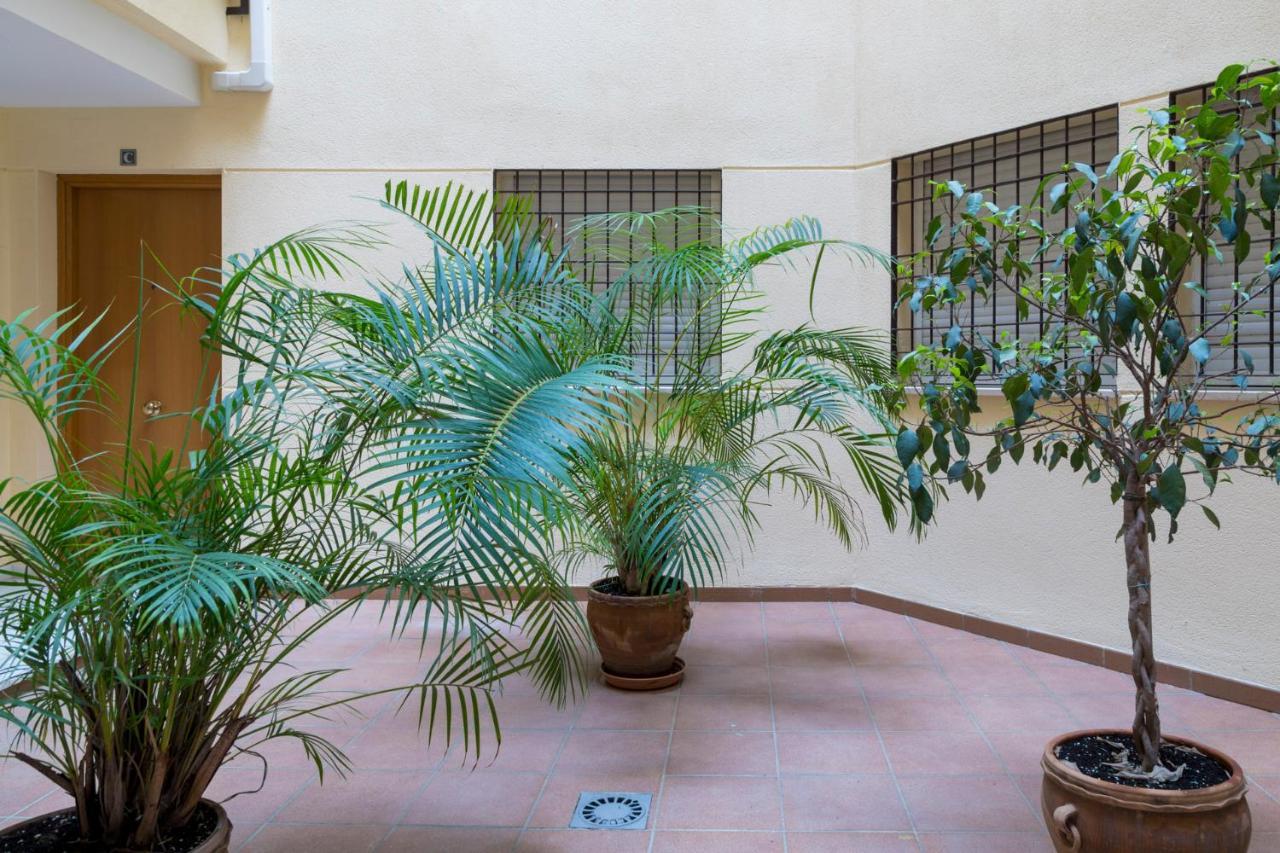 Suncity Studio Pena Malaga Exterior photo